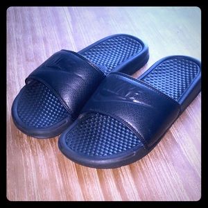 Nike Men’s Benassi Just Do It Slide Sandals